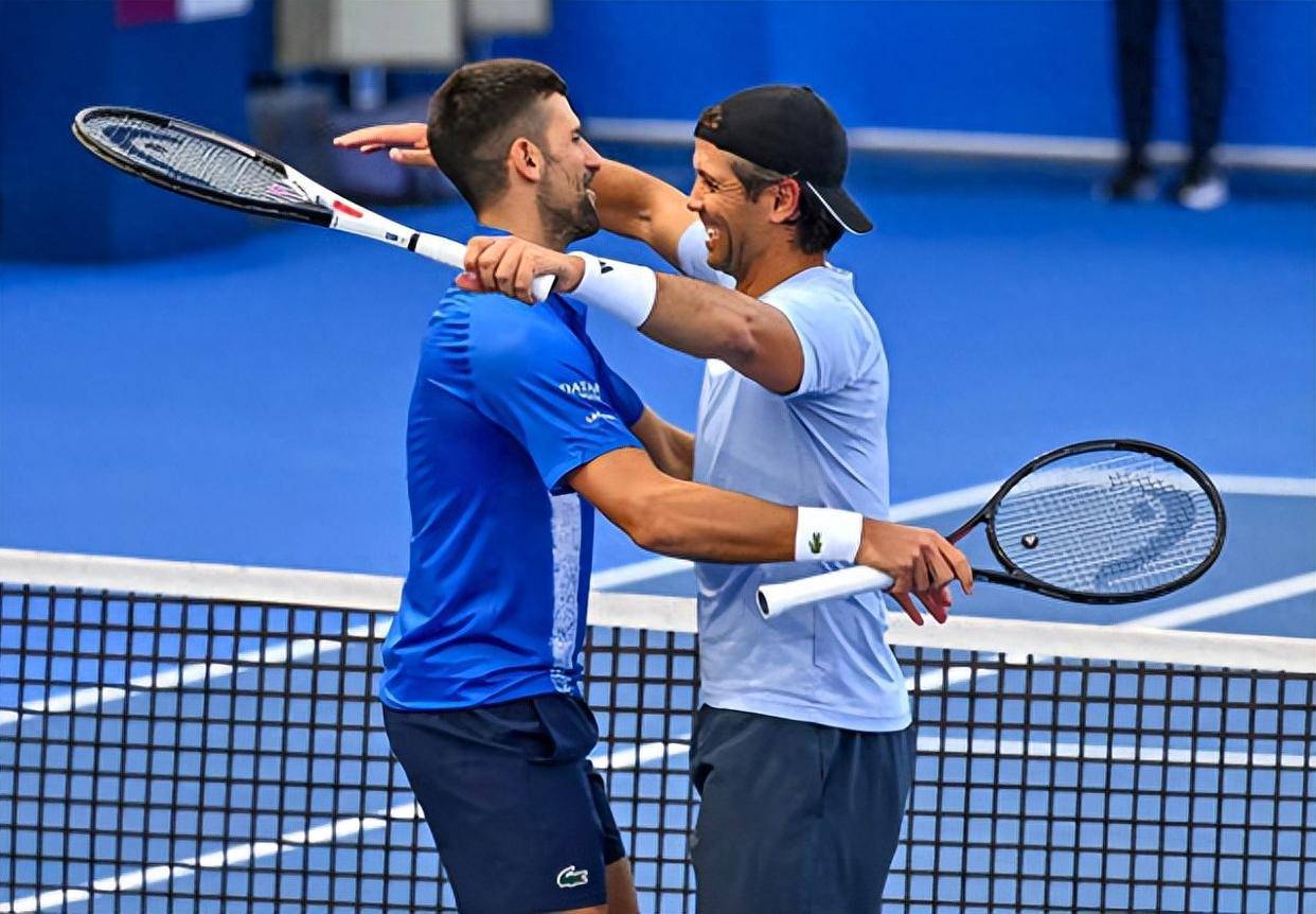 开云中国-穆古鲁扎焦点对战,纳达尔与40激战曼联分钟,险胜胜负难料!观众掌声雷动-开云中国