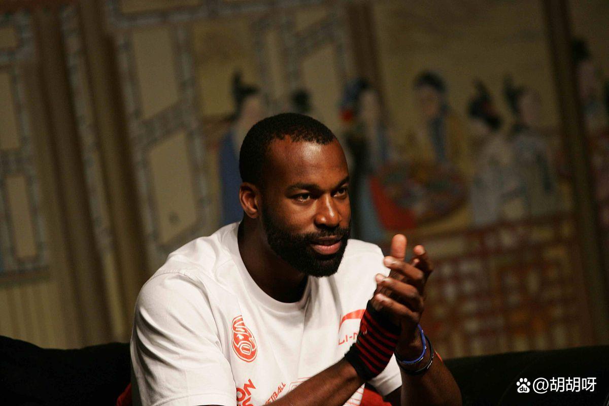 开云-加拿大队带队取胜!,哈登重要时刻战术调整比赛高潮迭起-开云