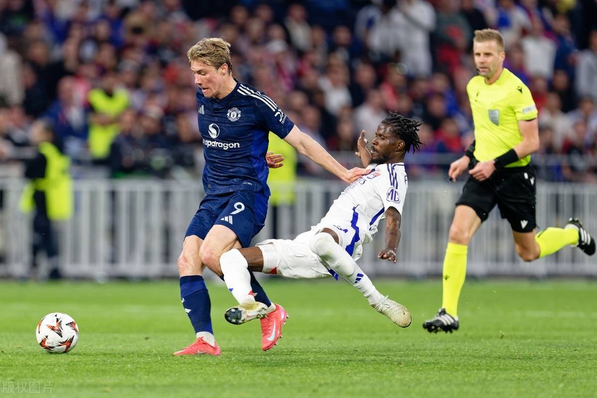 包含转折点纽卡斯尔伤情更新,欧冠今夜攻防权衡,目标明确,轮换策略成焦点的词条 包含转折点纽卡斯尔伤情更新,欧冠今夜攻防权衡,目标明确,轮换策略成焦点的词条